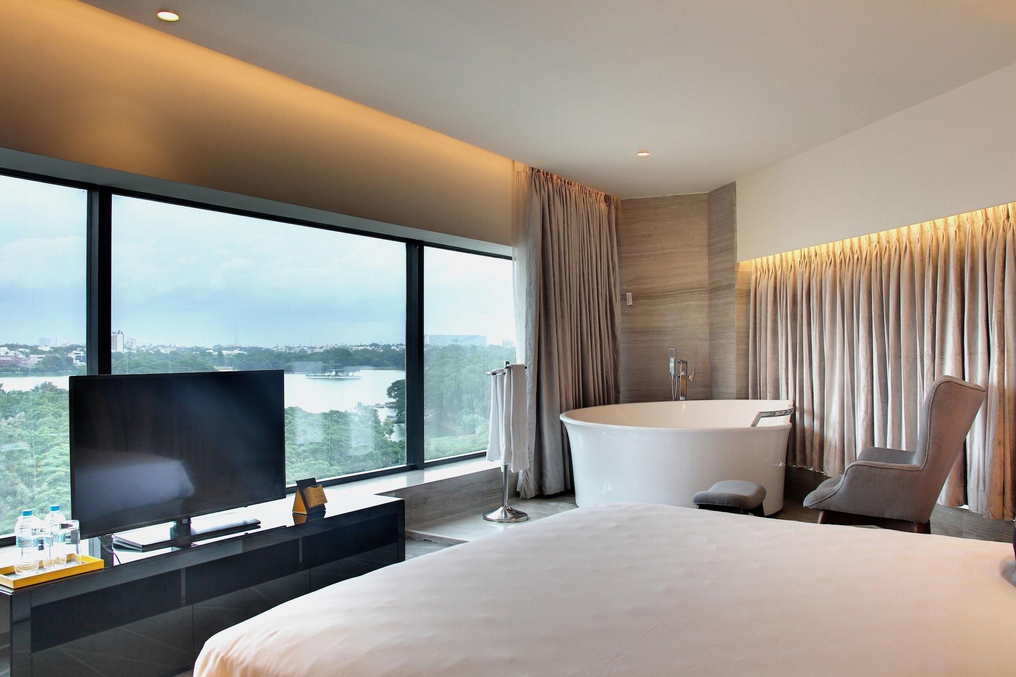 Radisson Bengaluru City Center Luaran gambar