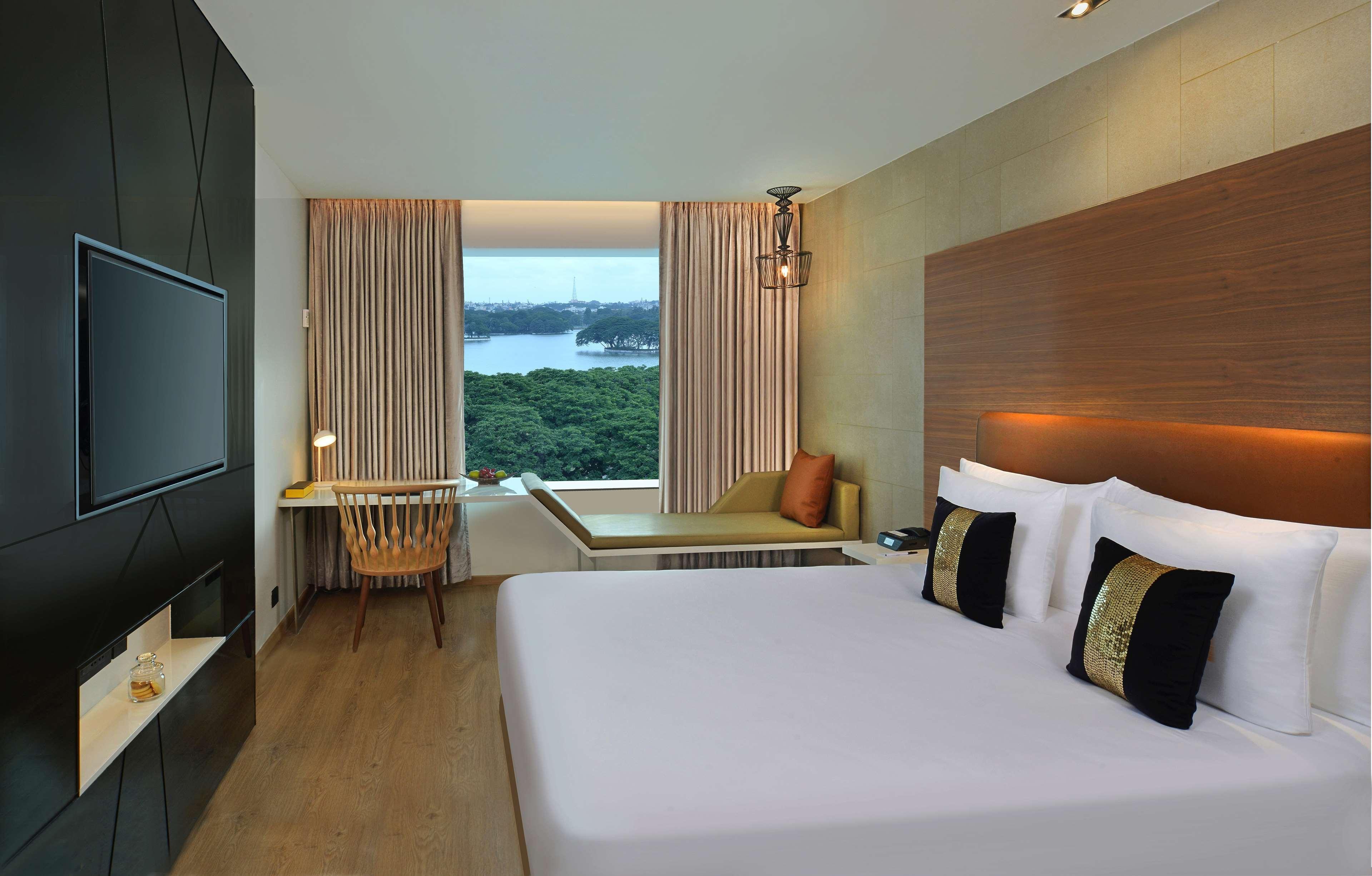 Radisson Bengaluru City Center Luaran gambar