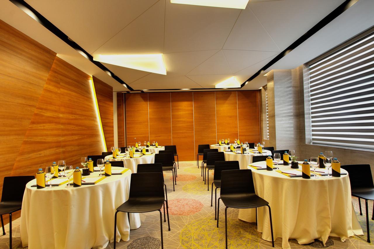 Radisson Bengaluru City Center Luaran gambar